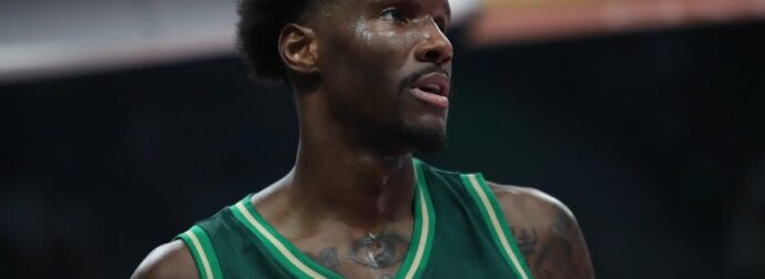 Οργή στον ΠΑΟ για φάουλ στο 3ποντο του Χέιζ-Ντέιβις στη λήξη – Δείτε ΒΙΝΤΕΟ