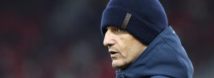 Υπόκλιση Ραζβάν στους παίκτες του: “Υπερήφανος για εσάς”