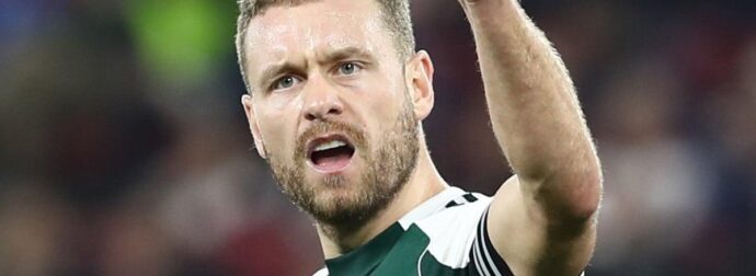 Αθανασίου: “Ηγέτης ο Ίνγκασον, αισχρή η διαιτησία”