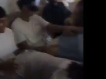 Σάλος: Δύο ποδοσφαιριστές σε… περίεργες πόζες με κορίτσια (ΒΙΝΤΕΟ)