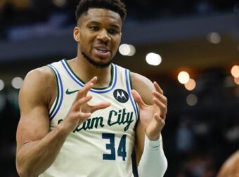 Έξαλλος ο Γιάννης: Πέταξε τη μπάλα και πήρε τεχνική ποινή – Δείτε το βίντεο