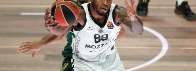 Μεγάλη συμφωνία: Ανακοινώνει Τζόουνς ο Ολυμπιακός, τι έγινε με Παρτιζάν