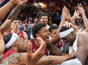 Και Μπαμ και Αντεμπαγιό! Πέτυχε 83 πόντους – Ξεπέρασε τον Κόμπι (BINTEO)