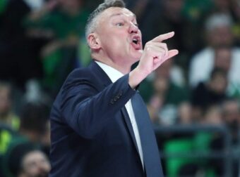 “Ξεσπάθωσε” ο Σάρας: “Δεν μου αρέσει η FIBA – Ποια είναι η λογική εδώ;”