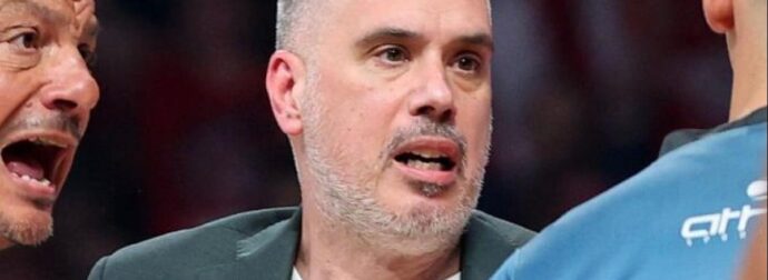 “Πυρά” Κοντού για Ολυμπιακό λόγω… Χολμς: “Άλλοι σκαρφαλώνουν στα κάγκελα”