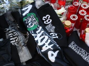 Συγκλονίζει η μάνα του Κλεομένη: «Η οπαδική βία στέρησε το σπλάχνο μου»!