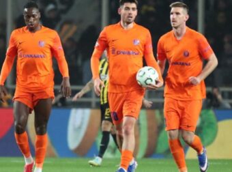 Προβάδισμα με οριακό γκολ η Τσέλιε – “Κοιμήθηκε” η άμυνα της ΑΕΚ (vid)