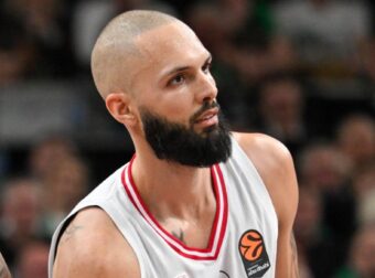 Επικό μήνυμα του Φουρνιέ: “Ρε μπαγάσηδες”!