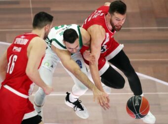 “Έσκισε” – “Άριστα 100”! Πρωταθλητής και ΦΩΣ για τη νίκη του Ολυμπιακού!