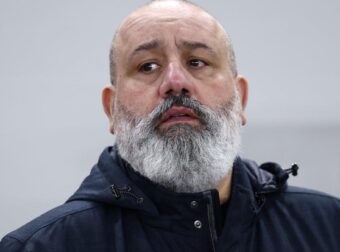 Καραπαπάς: “Ξέχασα να ρωτήσω τον Αλαφούζο! Πόσο γελοίοι είστε…”