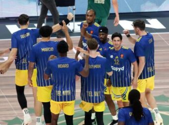 Συνεχίζει να ελπίζει η Μακάμπι – Εύκολα την αδιάφορη Εφές (Ηls)