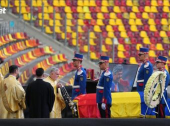 Συγκλονίζουν τα βίντεο από το λαϊκό προσκύνημα στον Μιρτσέα Λουτσέσκου!