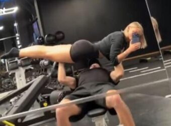 Ποδοσφαιριστής έκανε… μπάρα γνωστή τραγουδίστρια (ΦΩΤΟ – ΒΙΝΤΕΟ)