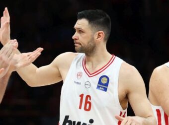 Το μήνυμα Παπανικολάου – “Έχω πολλή αγάπη ακόμα γι’ αυτό που κάνω” (ΒΙΝΤΕΟ)