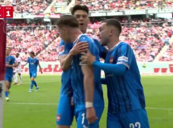 Πλασέ ποίημα από τον Ζιβζιβάτζε (BINTEO)