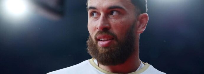 Αποκάλυψη για Τζέιμς, Σπανούλη – Συνάντηση με φόντο το καλοκαίρι