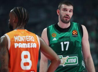 Ρογκαβόπουλος: “Δεν αξίζαμε να κερδίσουμε” – Τι είπε για τα σουτ στο τέλος