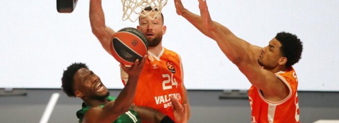 Σακό για Game 4: «Εχθρική ατμόσφαιρα στο ΟΑΚΑ, να μείνουμε ενωμένοι»