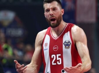 Η μαγική εμφάνιση του Πίτερς – 17 πόντοι με 7/7 σουτ! (ΒΙΝΤΕΟ)
