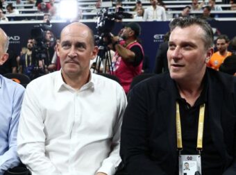Μήνυμα Λεπενιώτη – “Ακόμη καλύτερες μέρες”- Ατάκα για ΣΕΦ