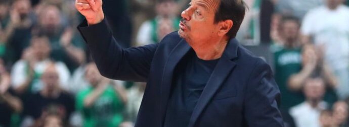 Ξεκάθαρη παραδοχή Αταμάν: “Αν ήταν τραυματίας ο Σλούκας…”