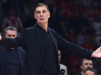 Μπαρτζώκας: «Μπουνιές στο ΟΑΚΑ»! Σχόλιο για Γιαννακόπουλο και οπαδό του ΠΑΟ