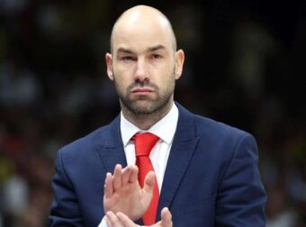 “Τρέλα” οπαδών του Άρη για Σπανούλη – “Η Αυτοκρατορία επιστρέφει”