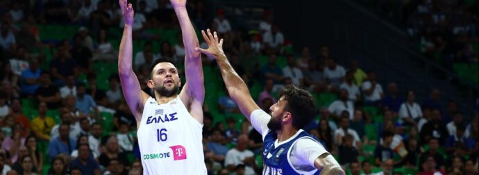 Απίθανος Παπανικολάου: Είχε 0/9 τρίποντα, το έβαλε και έκανε τον σταυρό του