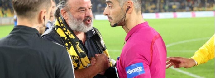 Αιχμές ΑΕΚτζή: “Μεγάλη προσοχή στον VARίστα Παπαδόπουλο” (ΒΙΝΤΕΟ)