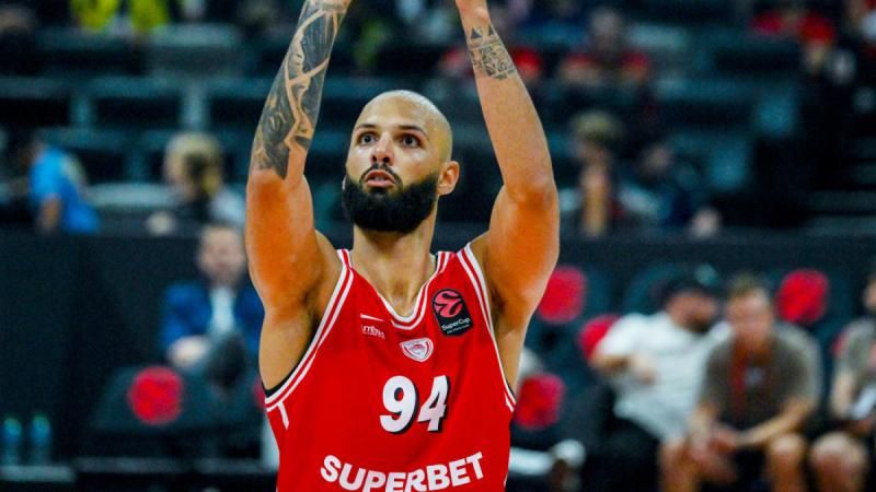 Η… απάντηση Φουρνιέ για το “back-to-back” – “Δεν έχουμε εγωιστές”