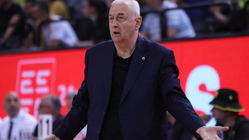 Ο Ερτέλ και η γεμάτη περιφέρεια της ΑΕΚ!