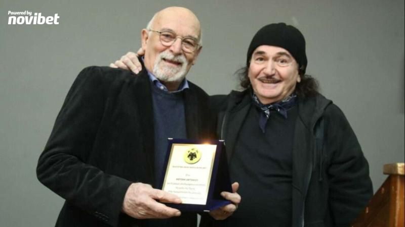Μήνυμα ηθοποιού-γνωστού ΑΕΚτζή μετά τη νοσηλεία του!
