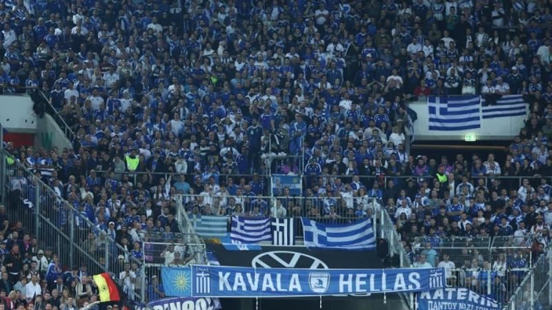 Παράνοια για την Εθνική – Πάνω από 100.000 στη λίστα αναμονής για Τούμπα