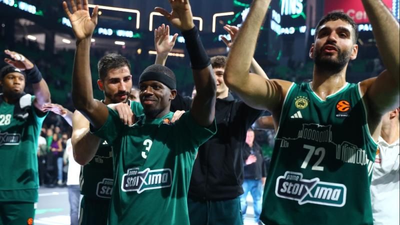 Σχόλιο με νόημα: “Πώς να μείνει έξω αν παίζει έτσι ο Μαντζούκας;”