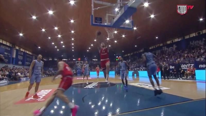 Ο Ολυμπιακός “έκρυψε” την μπάλα σε θεαματικό αιφνιδιασμό (ΒΙΝΤΕΟ)