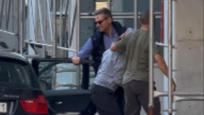 Στη ΓΑΔΑ η Τσαρούχα – Συνελήφθη στο αεροδρόμιο – Δείτε το ΒΙΝΤΕΟ