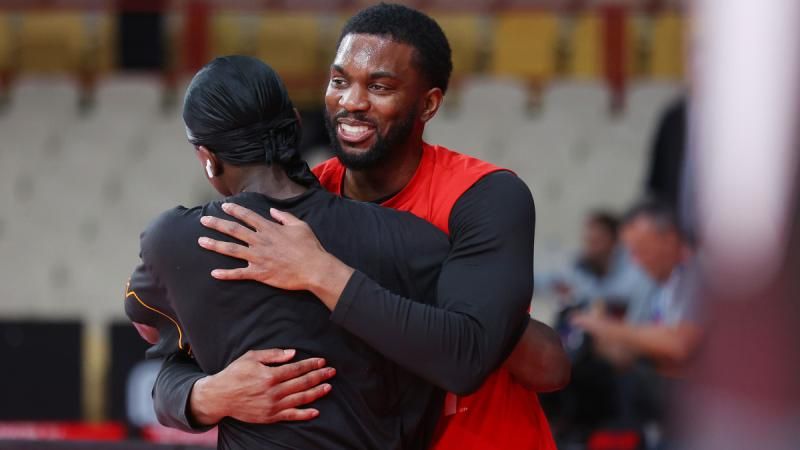 Συγκίνηση για Κίναν Έβανς: Επέστρεψε στη EuroLeague μετά από δύο χρόνια και έστειλε μήνυμα!